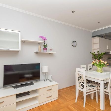 Long Apartment 마카르스카 외부 사진